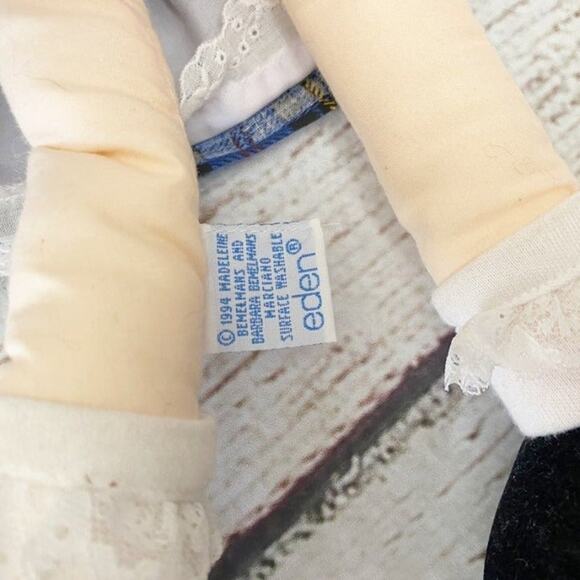 EDEN Vintage 1994 Madeline Plush Doll - Picture 9 of 10